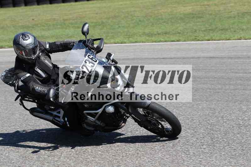 /43 08.08.2025 Discover the Bike ADR/Bike 1 gruen/236